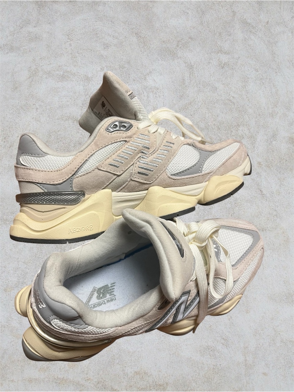New Balance Women's Cream and White Chunky Retro Sneakers - Picture 2 of 4